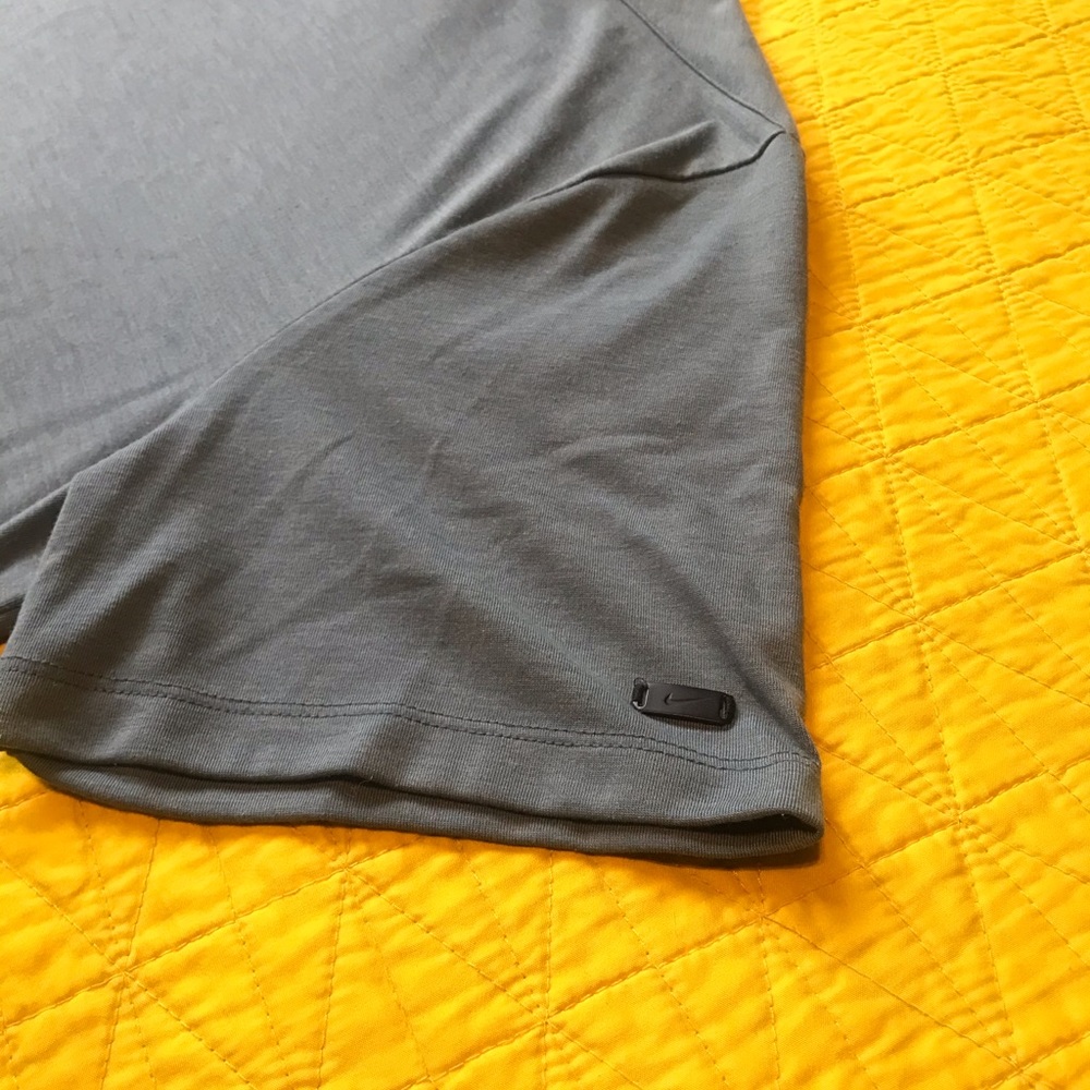 Nike Golf Dri-Fit Tee - Picture 2 of 5